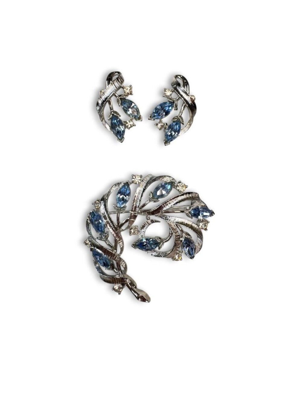 Lisner Blue Rhinestone Floral Brooch Earrings Set Silver Tone Mid Century
